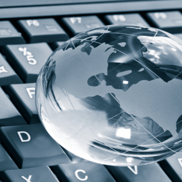 Picture-of-a-globe-on-a-keyboard